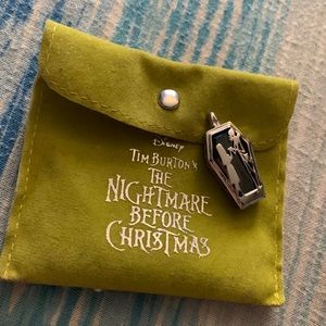 Disney X RockLove THE NIGHTMARE BEFORE CHRISTMAS Jack & Sally Pendant